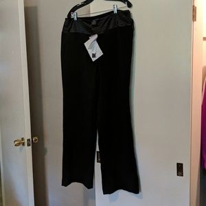 Black size 16 side sip Pamela Dennis pants